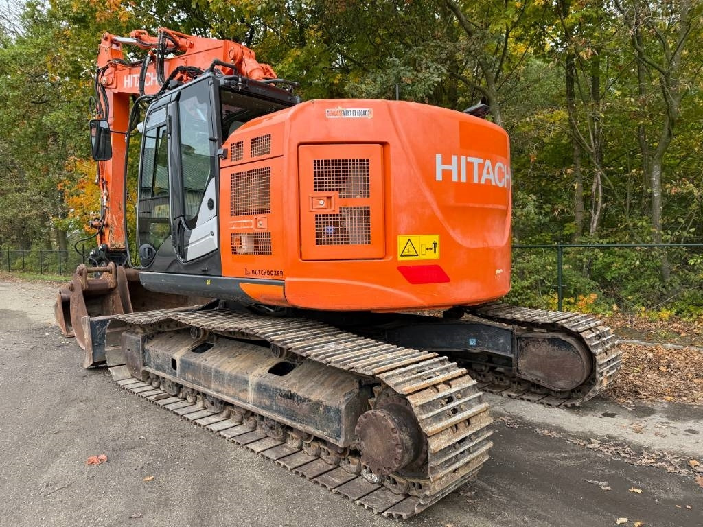Hitachi ZX225 US LC-6 - Excavadora de cadenas: foto 3 Hitachi ZX225 US LC-6 - Excavadora de cadenas: foto 3