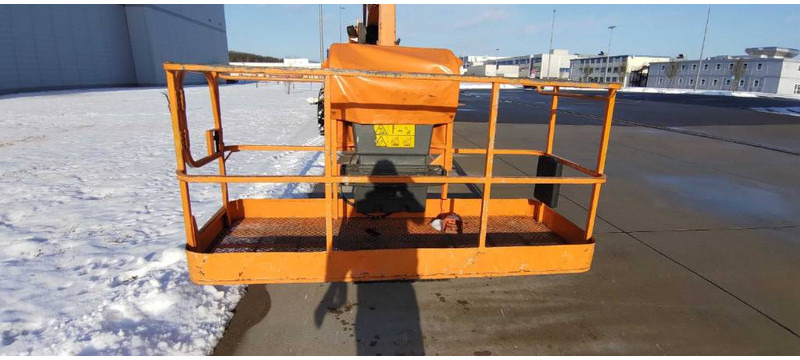 JLG 1350 AJP - Plataforma articulada: foto 4 JLG 1350 AJP - Plataforma articulada: foto 4