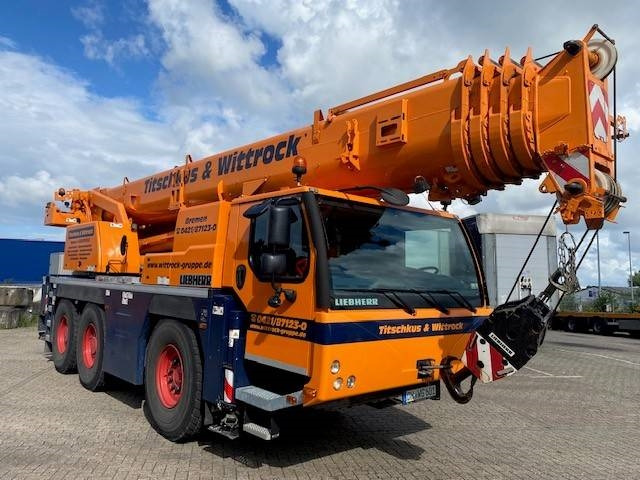 Liebherr LTM 1055-3.2 - Grúa todo terreno: foto 1 Liebherr LTM 1055-3.2 - Grúa todo terreno: foto 1