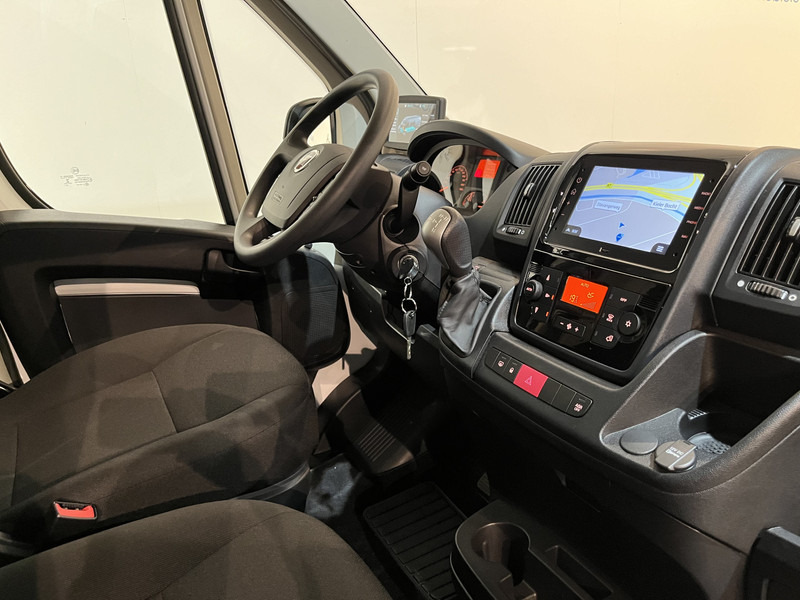 Fiat E-Ducato 3.5T L3H2 79 kWh / 100% elektrisch !! / Airco / Cruise Control / CarPlay / Camera / Navigatie / 3-Zits / 244 km !! Z.G.A.N. !!! - Furgón, Furgoneta eléctrica: foto 3 Fiat E-Ducato 3.5T L3H2 79 kWh / 100% elektrisch !! / Airco / Cruise Control / CarPlay / Camera / Navigatie / 3-Zits / 244 km !! Z.G.A.N. !!! - Furgón, Furgoneta eléctrica: foto 3