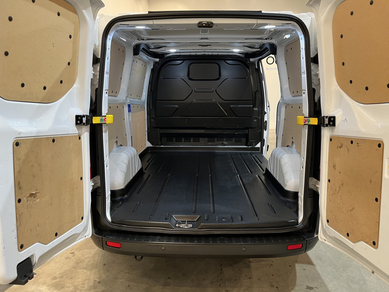 Ford Transit Custom 300 2.0 TDCI 130 PK L1H1 Trail / Euro6 / Airco / Cruise / Leer / PDC / 3-zits / 35.000 KM !! / BPM VRIJ !! - Furgoneta pequeña: foto 5 Ford Transit Custom 300 2.0 TDCI 130 PK L1H1 Trail / Euro6 / Airco / Cruise / Leer / PDC / 3-zits / 35.000 KM !! / BPM VRIJ !! - Furgoneta pequeña: foto 5