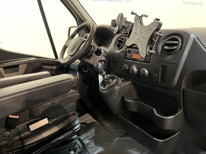 Renault Master 2.3 dCi L2H2 145 PK Servicebus / Bott Inrichting / Euro 6 / 220V. / Airco / Cruise Control / Camera / Trekhaak - Furgón: foto 3 Renault Master 2.3 dCi L2H2 145 PK Servicebus / Bott Inrichting / Euro 6 / 220V. / Airco / Cruise Control / Camera / Trekhaak - Furgón: foto 3