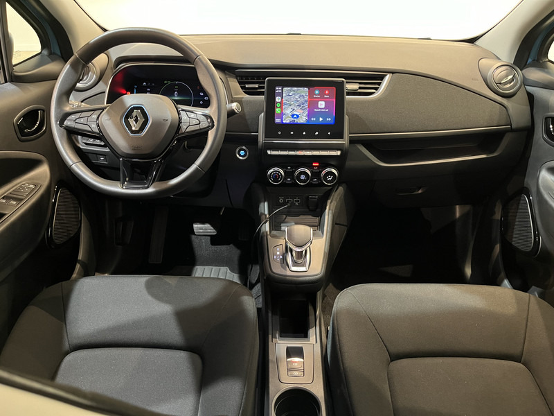 Renault ZOE R110 Life 52 kWh (Incl. Accu) / CarPlay / Airco / Cruise Control / 62.600 KM !! Prijs ex BTW € 11.500,- - Hatchback: foto 2 Renault ZOE R110 Life 52 kWh (Incl. Accu) / CarPlay / Airco / Cruise Control / 62.600 KM !! Prijs ex BTW € 11.500,- - Hatchback: foto 2