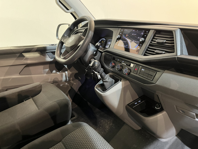 Volkswagen Transporter 2.0 TDI L1H1 Servicebus / Sortimo Inrichting / Euro 6 / Schuifdeur L + R / Airco / Cruise Control / CarPlay / PDC / Navigatie / 3-Zits / BPM VRIJ !! - Furgoneta pequeña: foto 3 Volkswagen Transporter 2.0 TDI L1H1 Servicebus / Sortimo Inrichting / Euro 6 / Schuifdeur L + R / Airco / Cruise Control / CarPlay / PDC / Navigatie / 3-Zits / BPM VRIJ !! - Furgoneta pequeña: foto 3