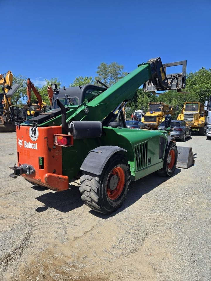 Bobcat T 2250 - Manipulador telescópico: foto 4 Bobcat T 2250 - Manipulador telescópico: foto 4