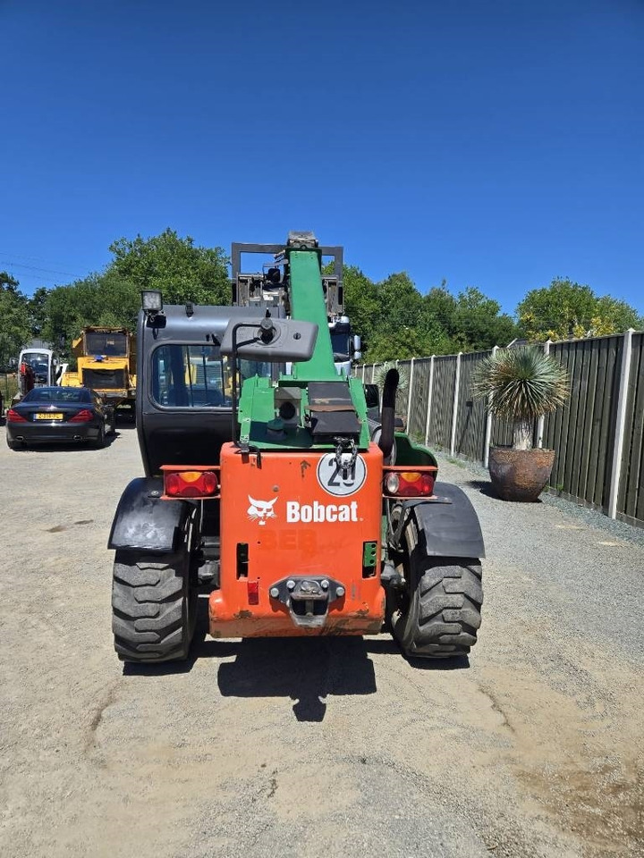 Bobcat T 2250 - Manipulador telescópico: foto 3 Bobcat T 2250 - Manipulador telescópico: foto 3