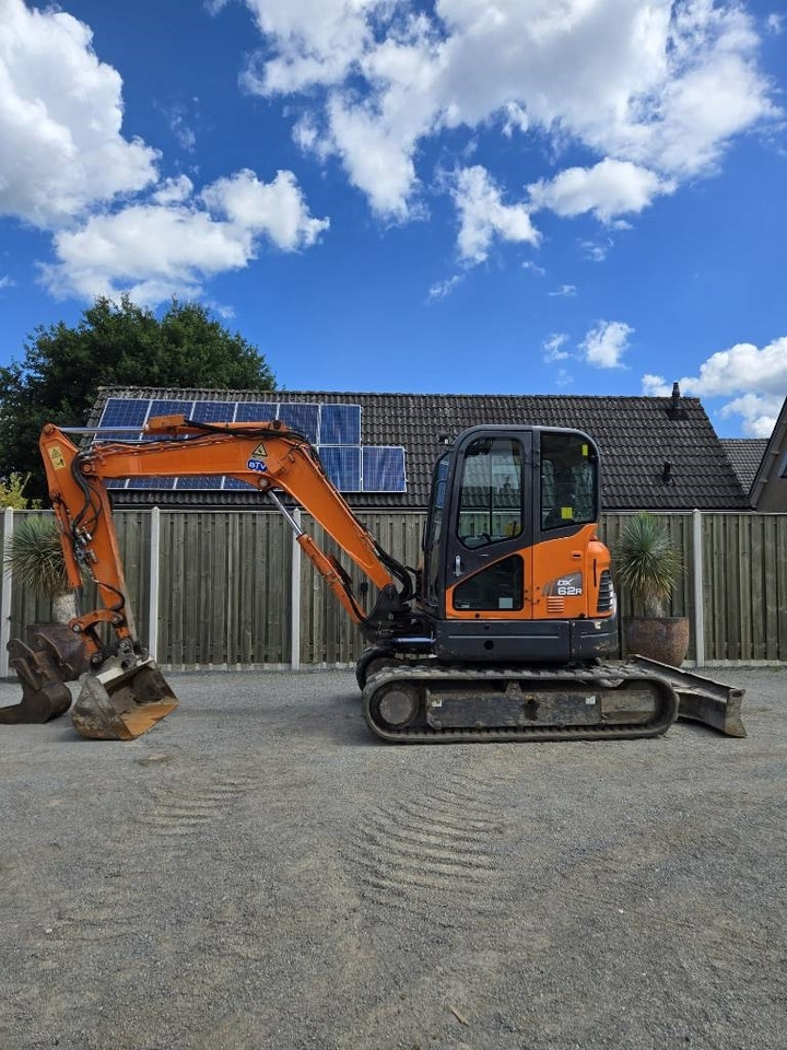 Doosan DX 62 R - Miniexcavadora: foto 1 Doosan DX 62 R - Miniexcavadora: foto 1