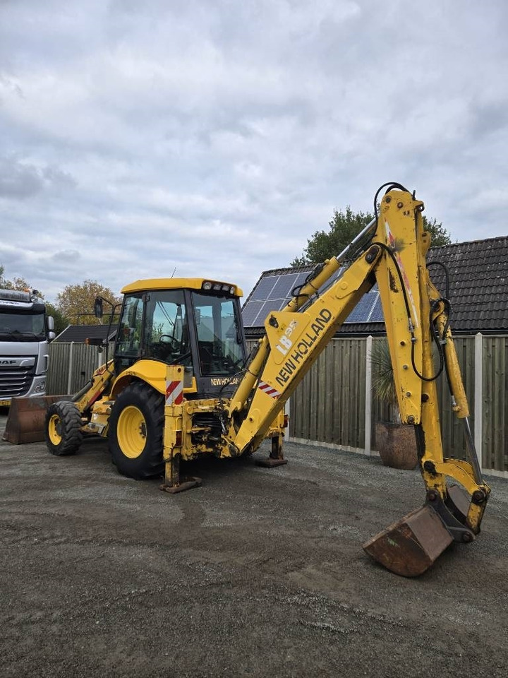 New Holland LB 95 B-4 PT - Retroexcavadora: foto 3 New Holland LB 95 B-4 PT - Retroexcavadora: foto 3