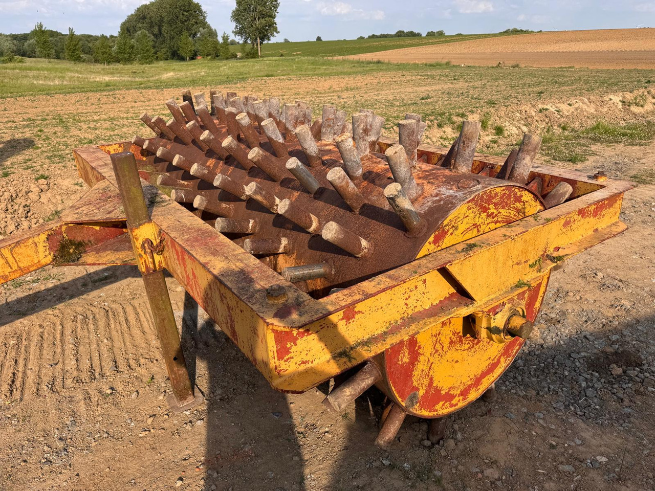 Rouleau compacteur tractable - Rodillo agrícola: foto 1 Rouleau compacteur tractable - Rodillo agrícola: foto 1