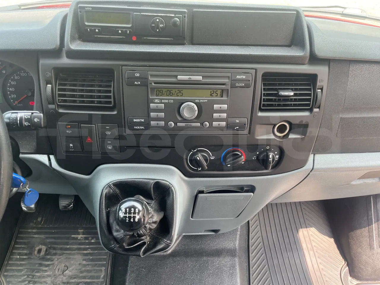 Ford Transit Tourneo - Minibús, Furgoneta de pasajeros: foto 2 Ford Transit Tourneo - Minibús, Furgoneta de pasajeros: foto 2