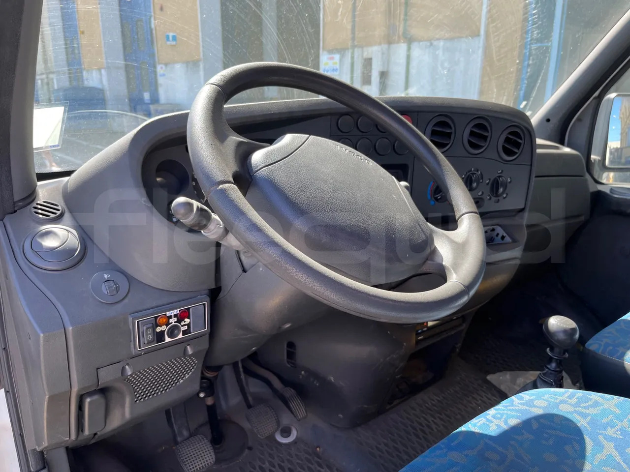 Iveco Daily - Minibús, Furgoneta de pasajeros: foto 3 Iveco Daily - Minibús, Furgoneta de pasajeros: foto 3