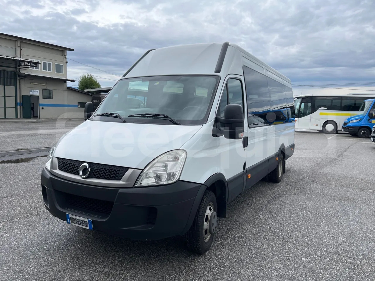 Iveco Daily - Minibús, Furgoneta de pasajeros: foto 4 Iveco Daily - Minibús, Furgoneta de pasajeros: foto 4
