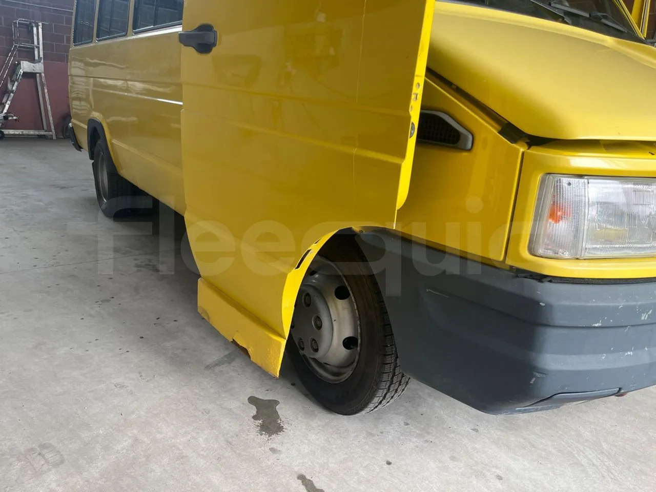 Iveco Daily - Autobús escolar: foto 1 Iveco Daily - Autobús escolar: foto 1