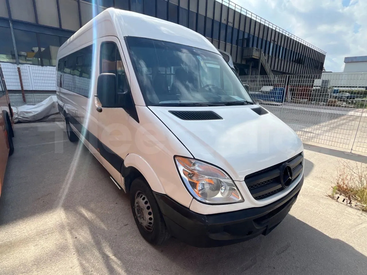 Mercedes-Benz Sprinter - Minibús, Furgoneta de pasajeros: foto 1 Mercedes-Benz Sprinter - Minibús, Furgoneta de pasajeros: foto 1