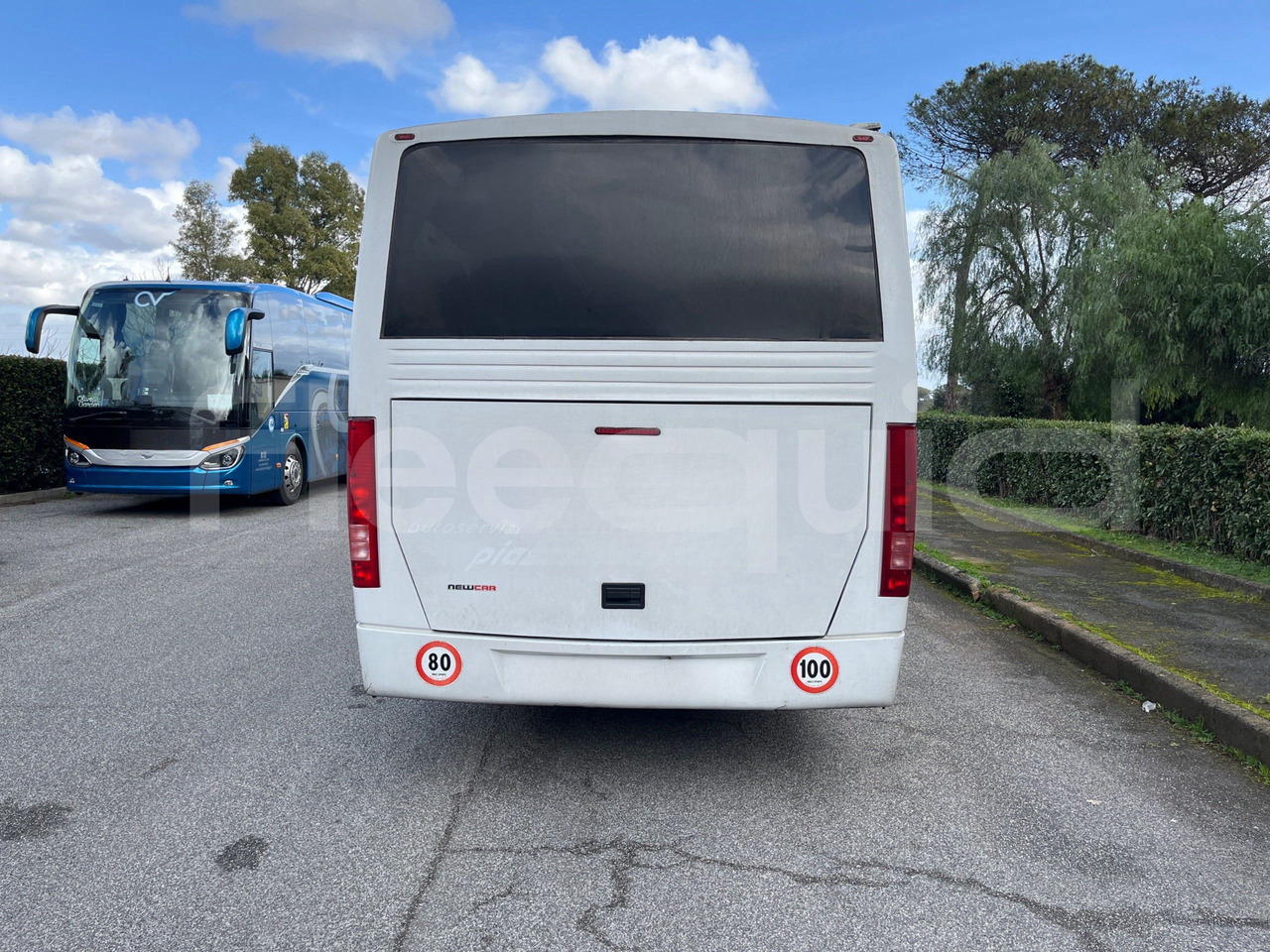 Mercedes-Benz Vario - Autocar: foto 5 Mercedes-Benz Vario - Autocar: foto 5