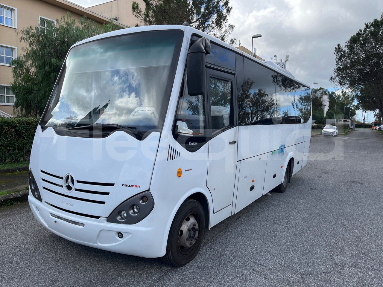 Mercedes-Benz Vario - Autocar: foto 4 Mercedes-Benz Vario - Autocar: foto 4