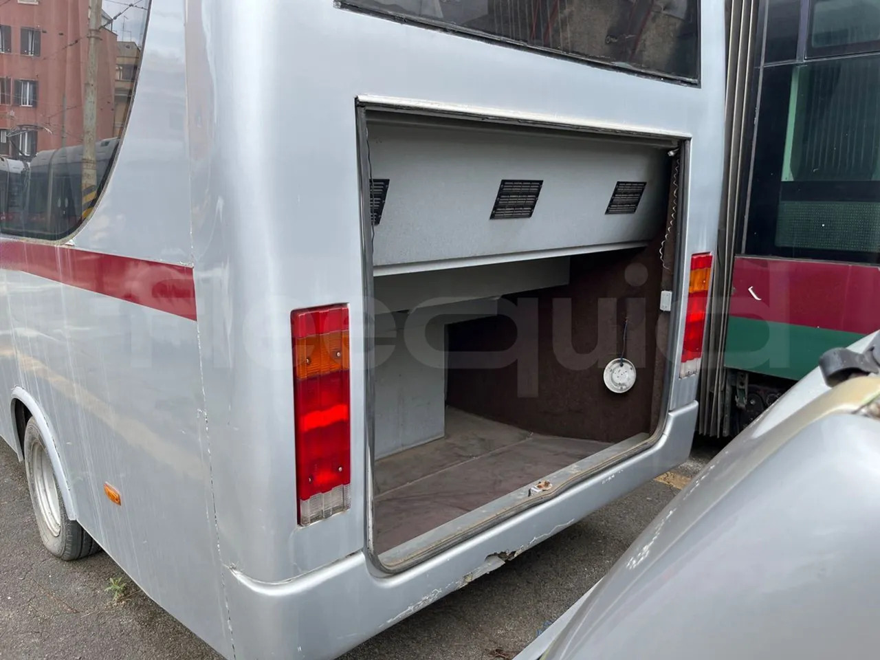 N. 2 Mercedes-Benz 414T - Minibús, Furgoneta de pasajeros: foto 4 N. 2 Mercedes-Benz 414T - Minibús, Furgoneta de pasajeros: foto 4