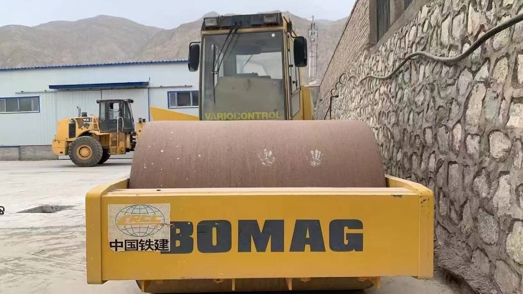 Bomag bw225d-3 - Apisonadora de asfalto: foto 3 Bomag bw225d-3 - Apisonadora de asfalto: foto 3