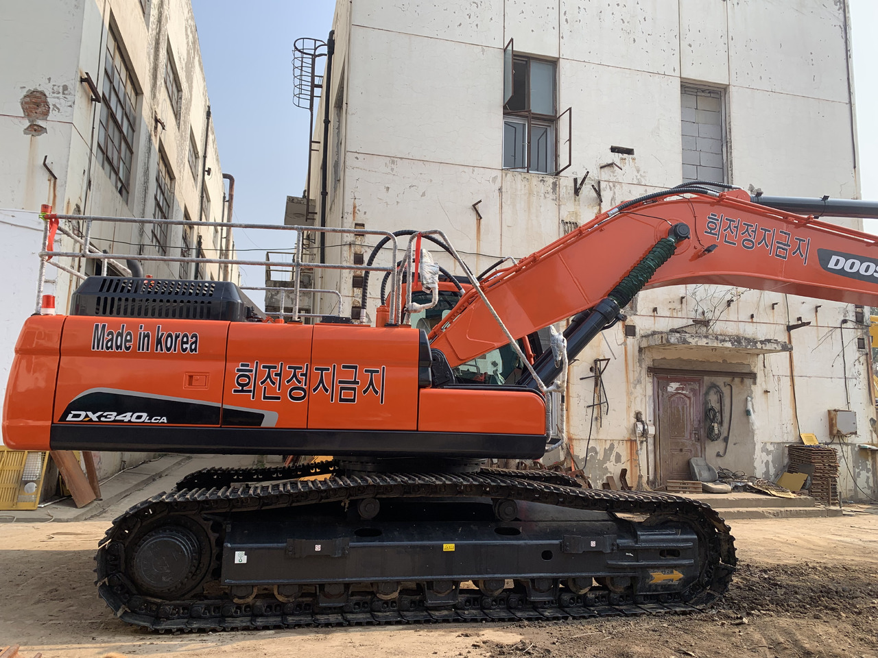DOOSAN DX340LCA - Excavadora de cadenas: foto 4 DOOSAN DX340LCA - Excavadora de cadenas: foto 4