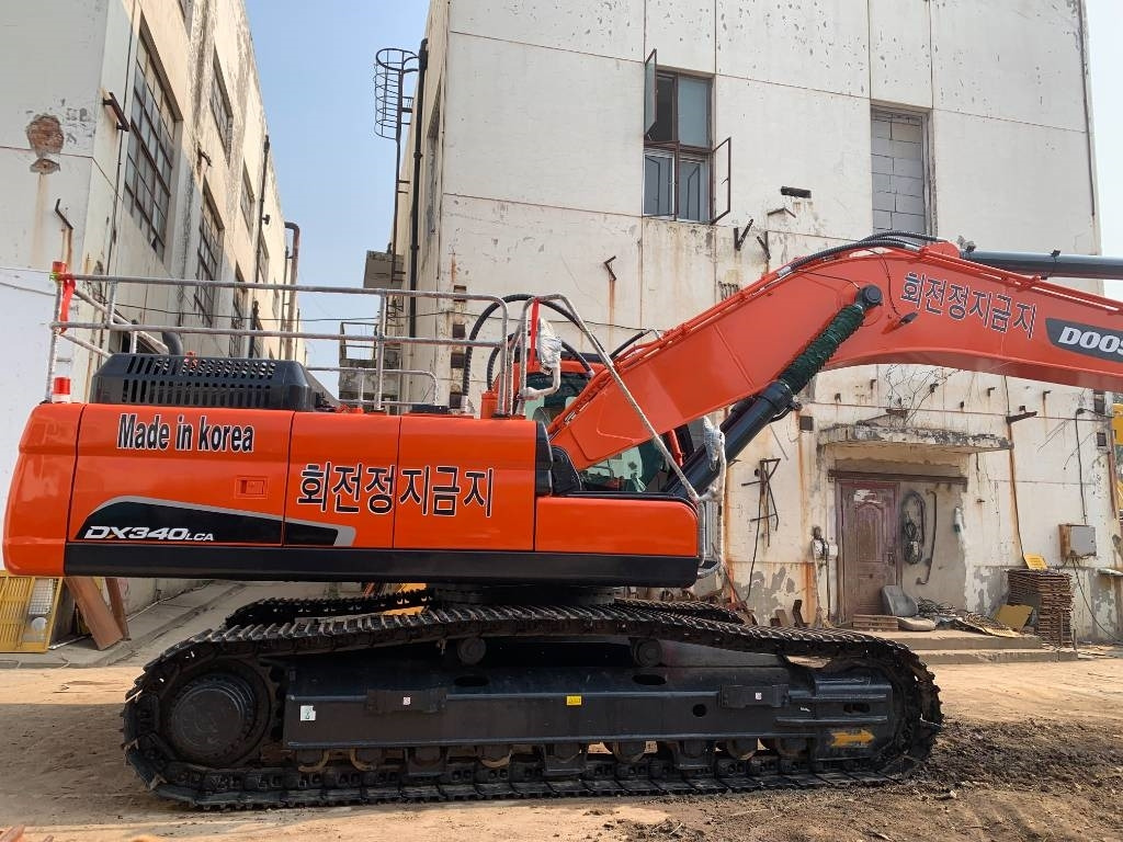 Doosan DX 340 LCA - Excavadora de cadenas: foto 1 Doosan DX 340 LCA - Excavadora de cadenas: foto 1