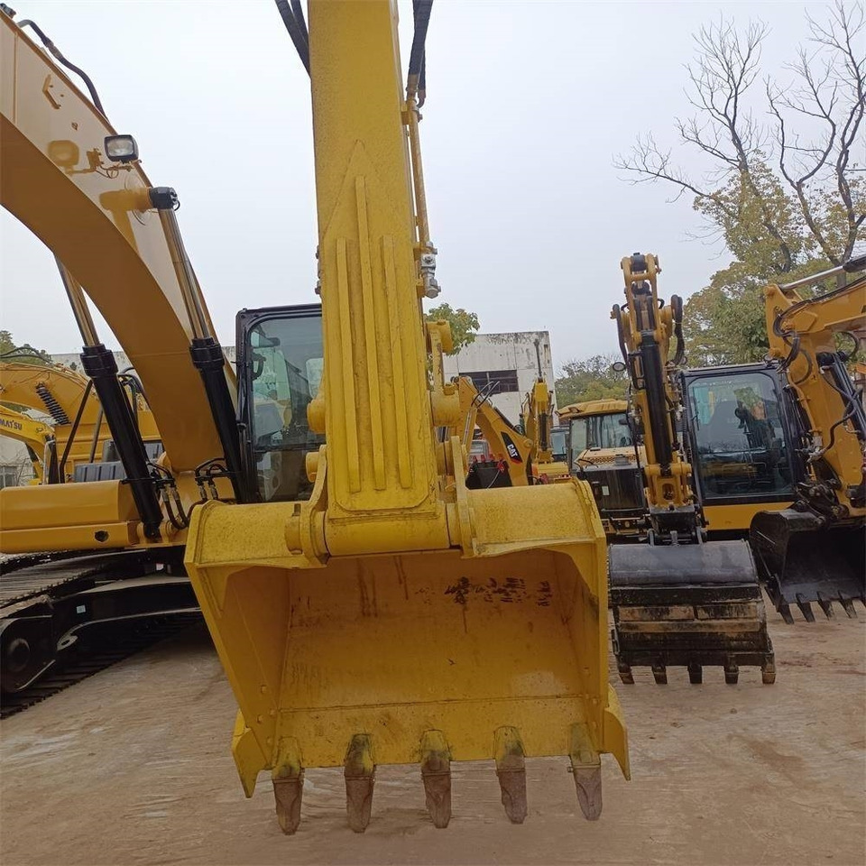 Komatsu PC 220 - Excavadora de cadenas: foto 4 Komatsu PC 220 - Excavadora de cadenas: foto 4