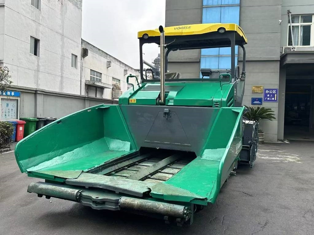 Vögele S1900-3L - Pavimentadora de asfalto: foto 4 Vögele S1900-3L - Pavimentadora de asfalto: foto 4