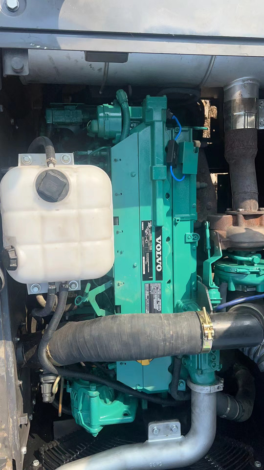 Vovlo EC300 - Excavadora de ruedas: foto 3 Vovlo EC300 - Excavadora de ruedas: foto 3