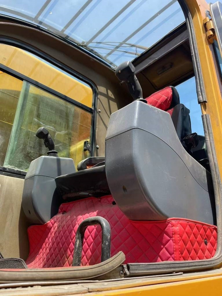 XCMG QY70K-II - Grúa todo terreno: foto 5 XCMG QY70K-II - Grúa todo terreno: foto 5