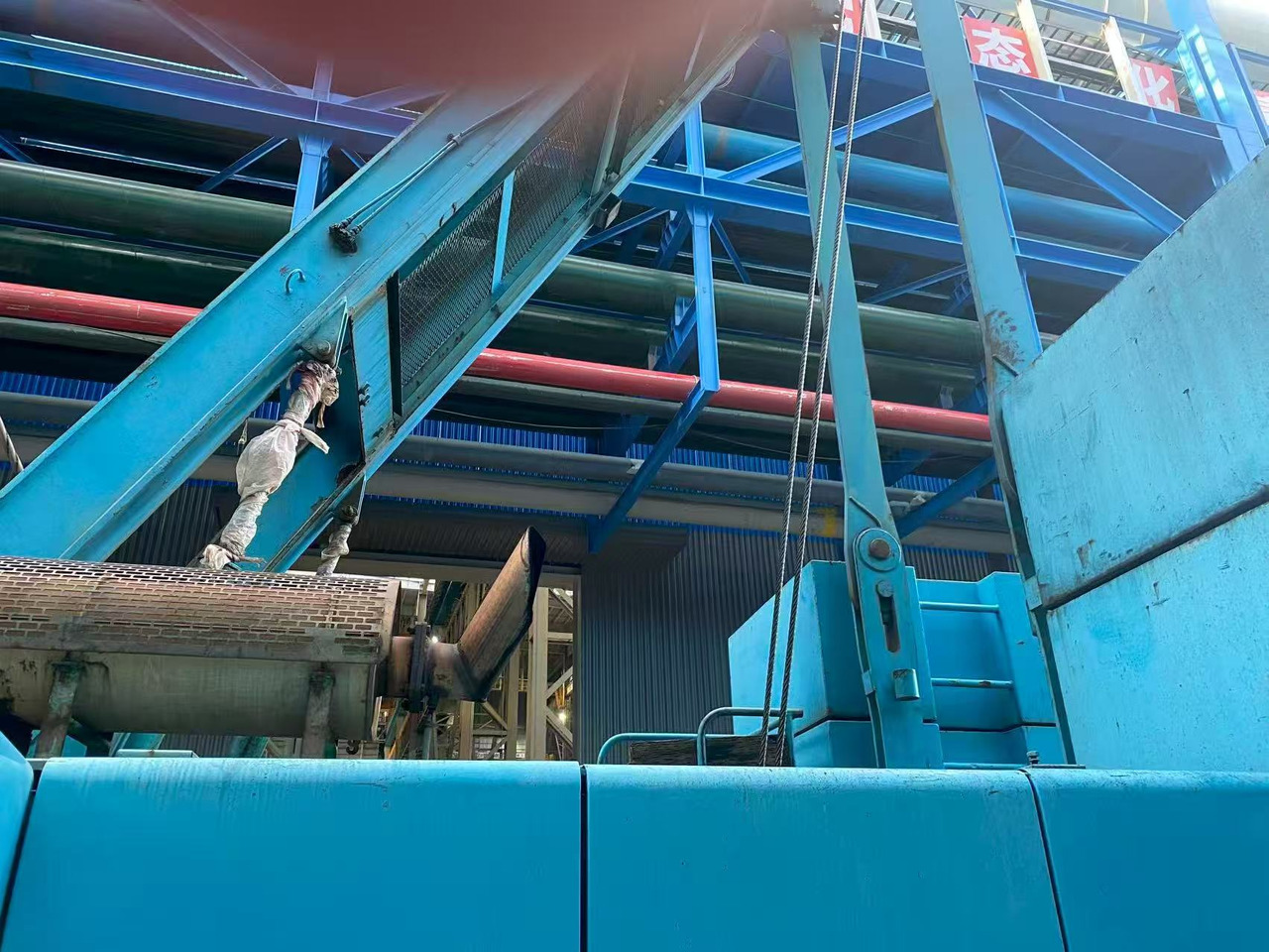 Kobelco 7200 - Grúa sobre orugas: foto 5 Kobelco 7200 - Grúa sobre orugas: foto 5