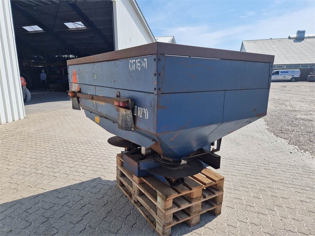 Bogballe C II HYDRAULISK - Esparcidor de fertilizantes: foto 2 Bogballe C II HYDRAULISK - Esparcidor de fertilizantes: foto 2