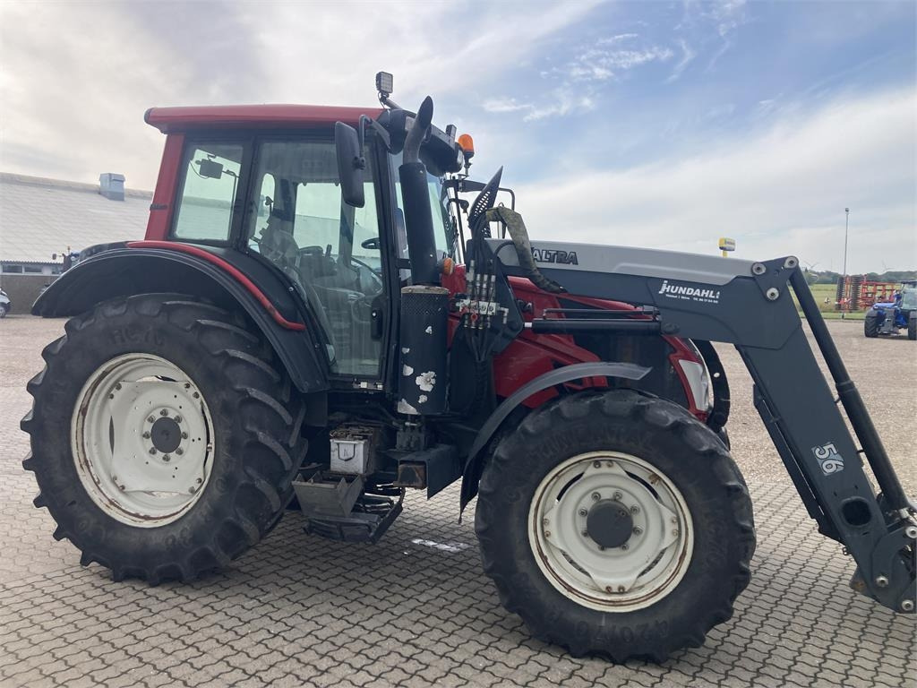 Valtra N123 MED FRONTLÆSSER - Tractor: foto 2 Valtra N123 MED FRONTLÆSSER - Tractor: foto 2
