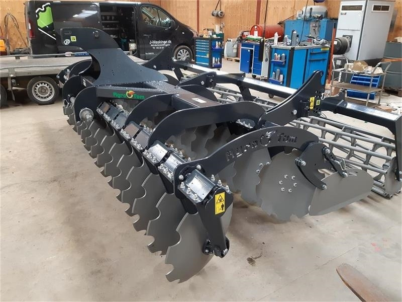 Agro-Tom XL 4 meter hd modellen - Rastras: foto 4 Agro-Tom XL 4 meter hd modellen - Rastras: foto 4