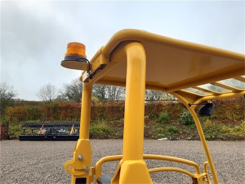 Cargadora articulada Eurotrac W11 med lav tårn: foto 10 Cargadora articulada Eurotrac W11 med lav tårn: foto 10