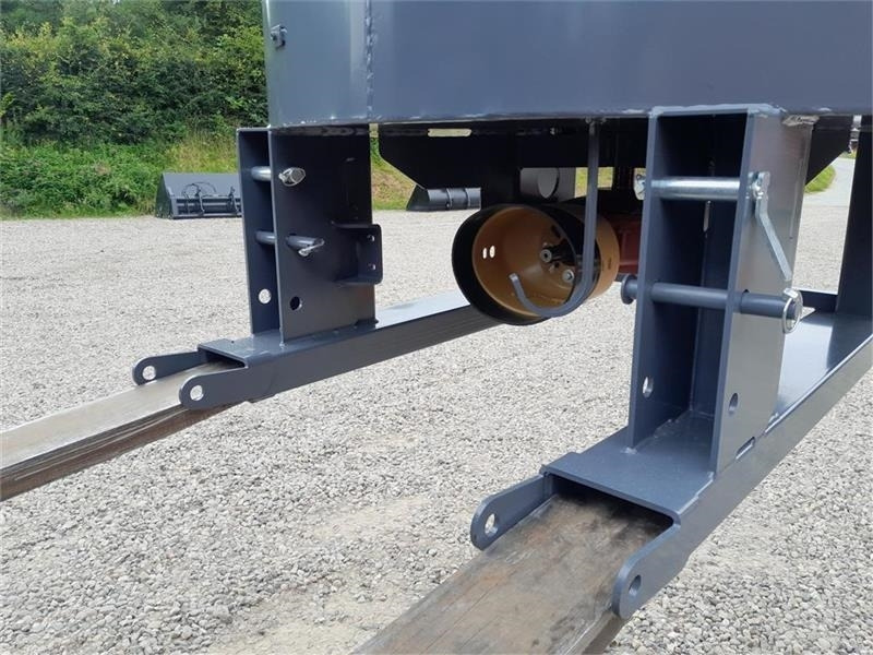 Leasing de - - - FK MASCHINERY  - - - FK MASCHINERY: foto 9