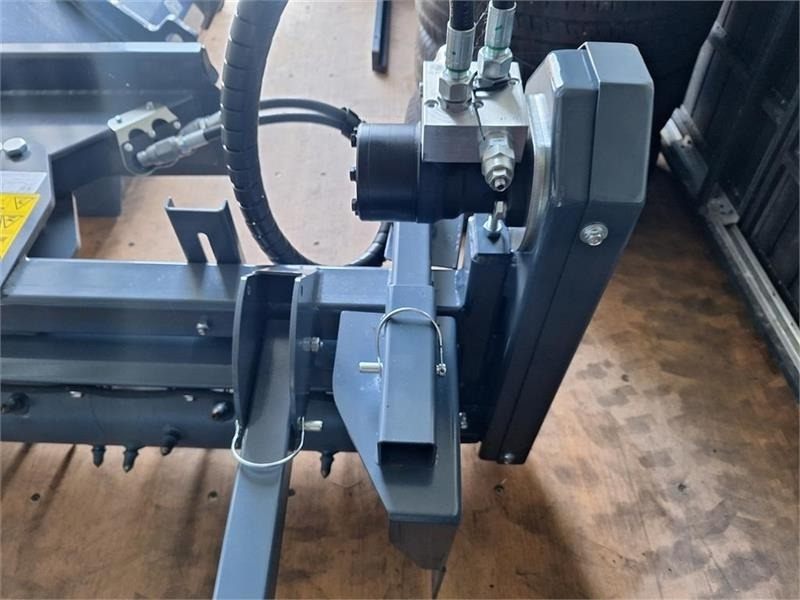 Multione Powerrake - Implemento para Maquinaria de construcción: foto 4 Multione Powerrake - Implemento para Maquinaria de construcción: foto 4