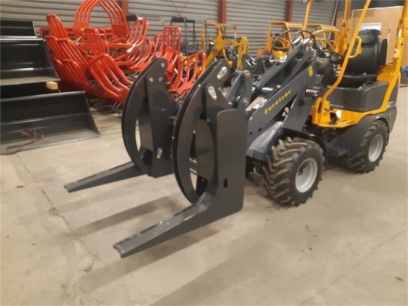 - - - J-Maskiner Skovklo  - Pinza de manipulación para Maquinaria de construcción: foto 1 - - - J-Maskiner Skovklo  - Pinza de manipulación para Maquinaria de construcción: foto 1