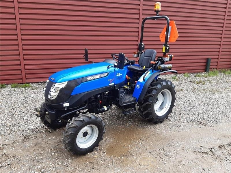 Solis 26 servostyring og brede traktor dæk - Tractor municipal: foto 1 Solis 26 servostyring og brede traktor dæk - Tractor municipal: foto 1