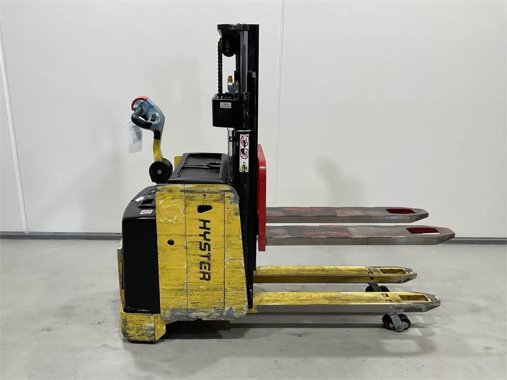 Hyster P2.0SD-17 - Apilador: foto 1 Hyster P2.0SD-17 - Apilador: foto 1
