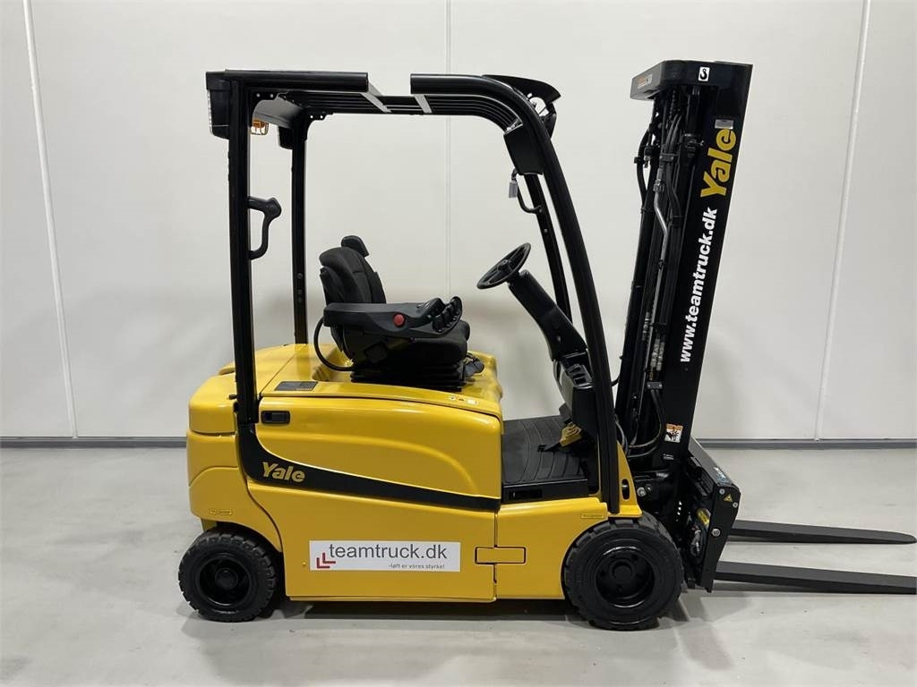 Yale ERP18VF - Carretilla elevadora eléctrica: foto 1 Yale ERP18VF - Carretilla elevadora eléctrica: foto 1