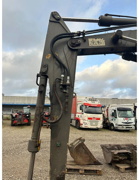 Miniexcavadora Komatsu PC 75: foto 17