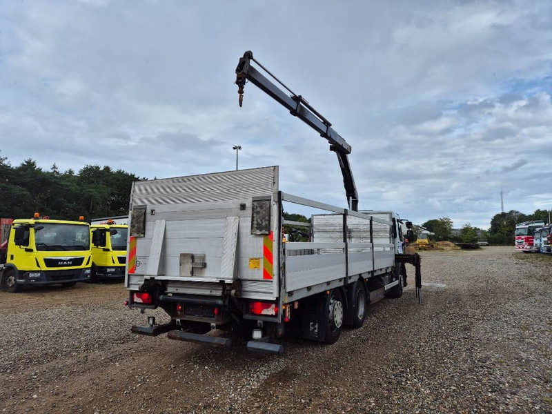 Renault Premium 320 DCI // Hiab 088 / B-2 // Lift - Camión grúa: foto 4 Renault Premium 320 DCI // Hiab 088 / B-2 // Lift - Camión grúa: foto 4