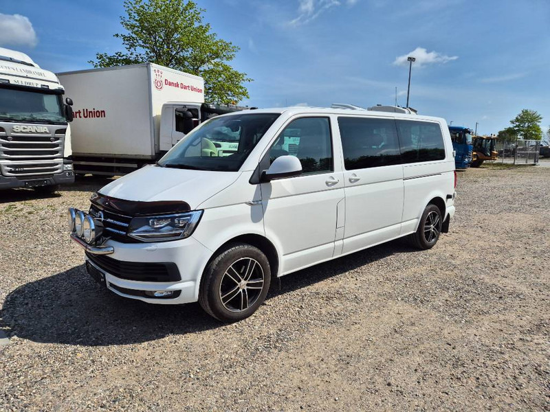 Volkswagen Caravelle 4x4 // 4motion 8(10) person bus Lon - Coche: foto 1 Volkswagen Caravelle 4x4 // 4motion 8(10) person bus Lon - Coche: foto 1