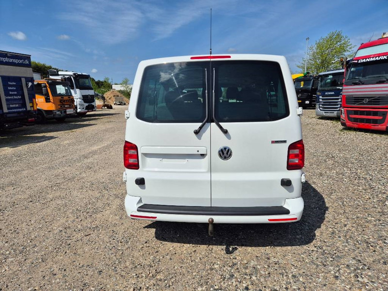 Volkswagen Caravelle 4x4 // 4motion 8(10) person bus Long - Coche: foto 4 Volkswagen Caravelle 4x4 // 4motion 8(10) person bus Long - Coche: foto 4