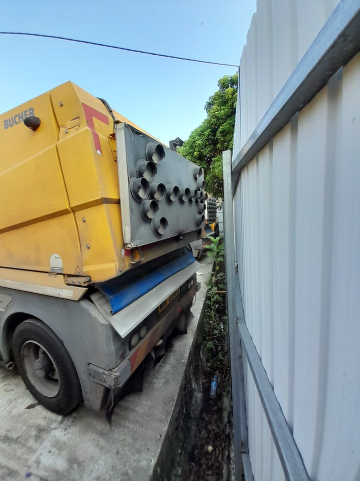 Bucher CityCat 5006 - Barredora vial: foto 5 Bucher CityCat 5006 - Barredora vial: foto 5