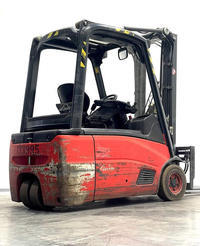 Linde E16L-386 - Carretilla elevadora eléctrica: foto 2 Linde E16L-386 - Carretilla elevadora eléctrica: foto 2