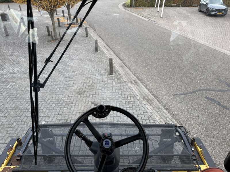 New Holland FR9050 - Cosechadora de forraje: foto 5 New Holland FR9050 - Cosechadora de forraje: foto 5