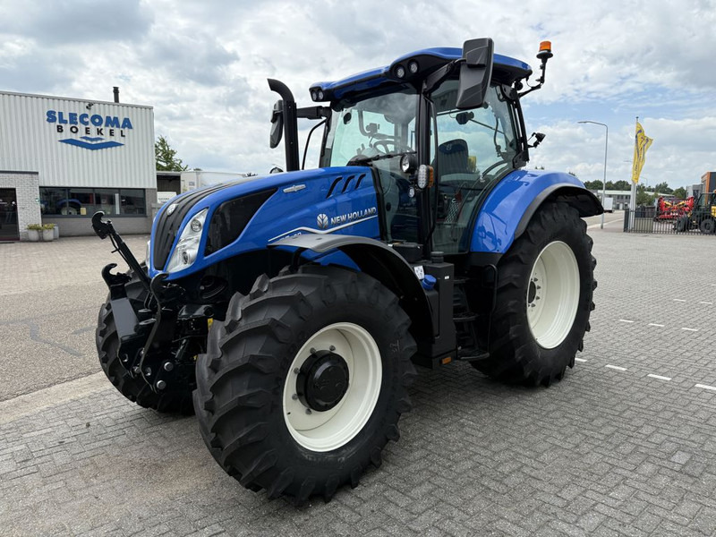 New Holland T6.180 AC Stage V - Tractor: foto 1 New Holland T6.180 AC Stage V - Tractor: foto 1