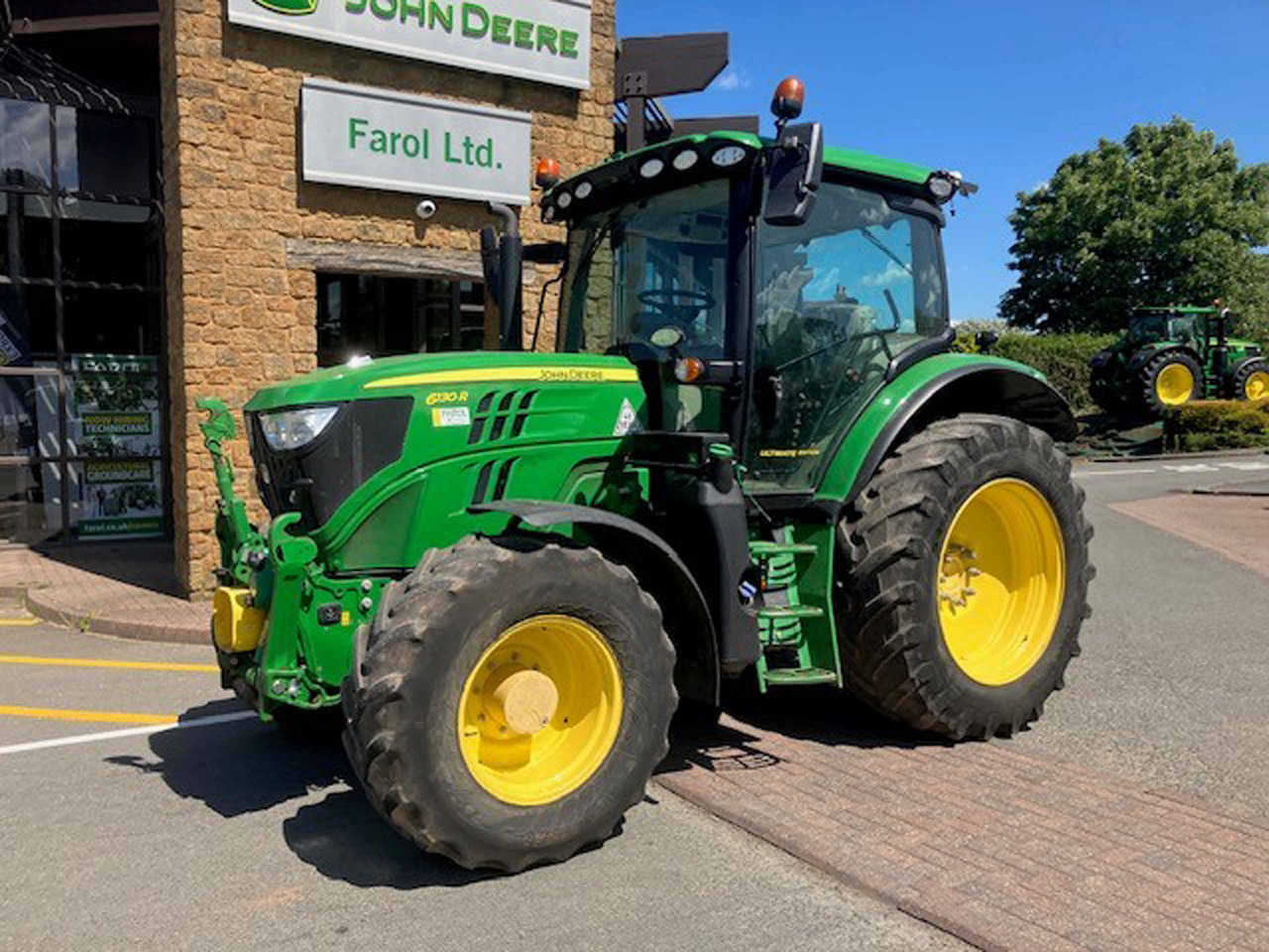 John Deere 6130R - Tractor: foto 1 John Deere 6130R - Tractor: foto 1