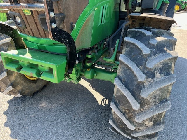 John Deere 6130R - Tractor: foto 2 John Deere 6130R - Tractor: foto 2
