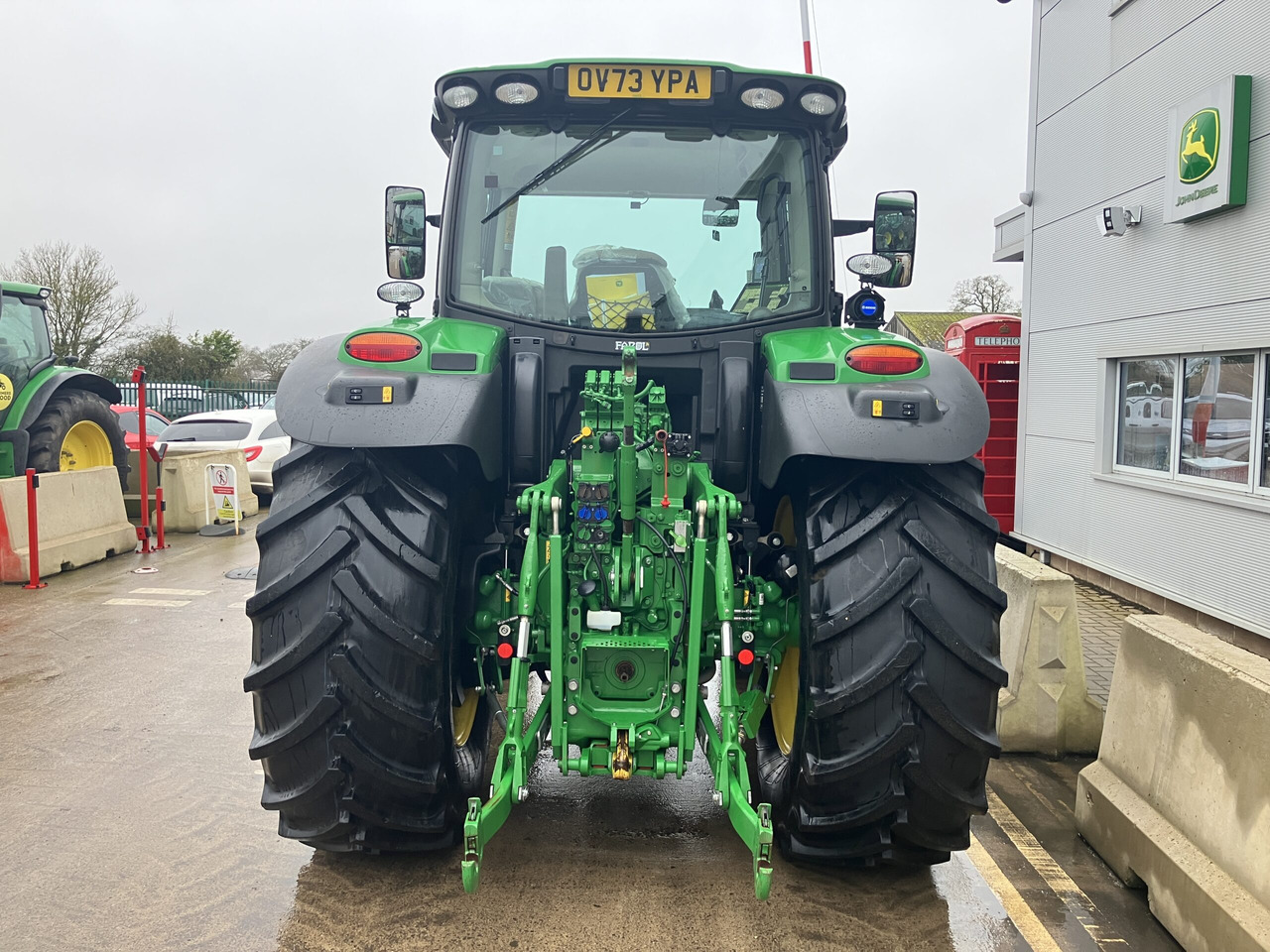 John Deere 6R 185 - Tractor: foto 4 John Deere 6R 185 - Tractor: foto 4